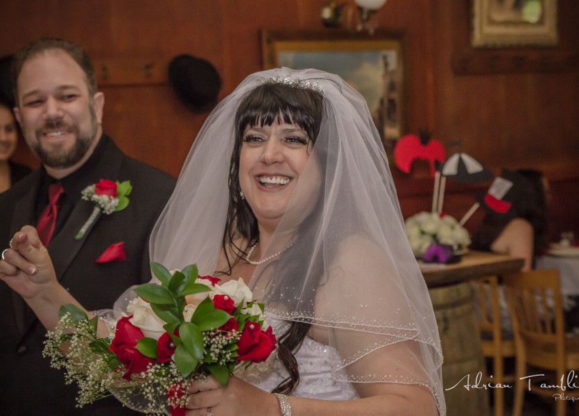 Sioban and Jesee Amazeen - Adrian Tamblin Photography - Union Hotel